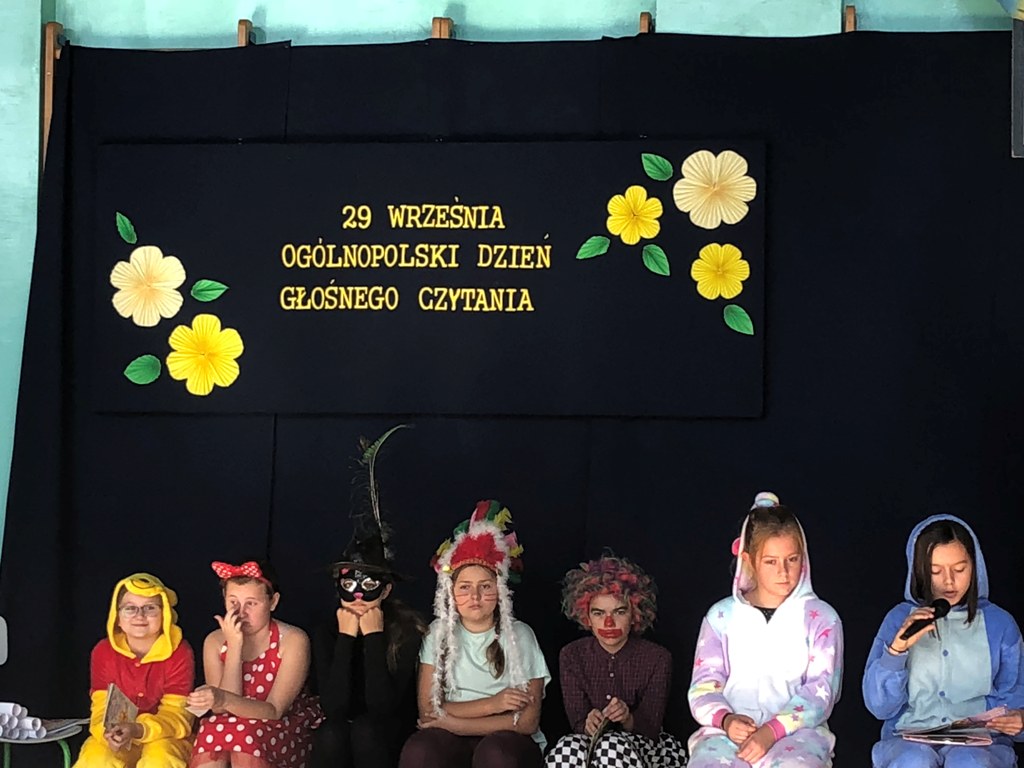 Ogólnopolski Dzień Głośnego Czytania w Zespole Szkół w Wierzawicach